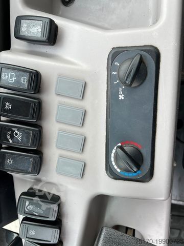 Radlader KUBOTA R070 / Gabel & Schaufel / nur 1.869h!