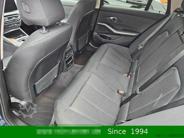 Minibus BMW 318 d Touring Navigation Kamera wenkbar