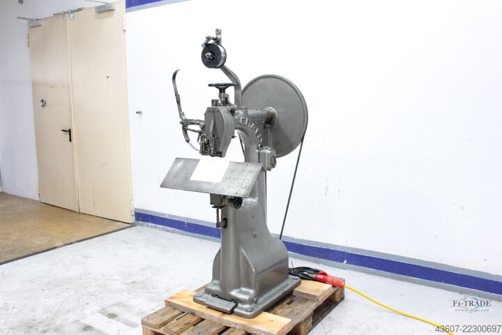 Drahtheftmaschine / Wire Stitching Machine AGRAFIX BX