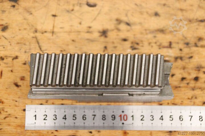 Interchangeable jaws 8 set Forkardt Breite 32 mm  schrägverzahnt