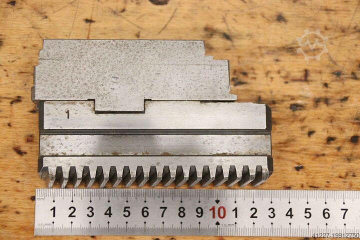 Interchangeable jaws 8 set Forkardt Breite 32 mm  schrägverzahnt