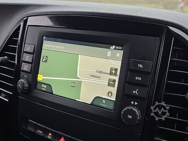 High-roof van MERCEDES-BENZ VITO 114 L2 LED ECC Navi Eur6