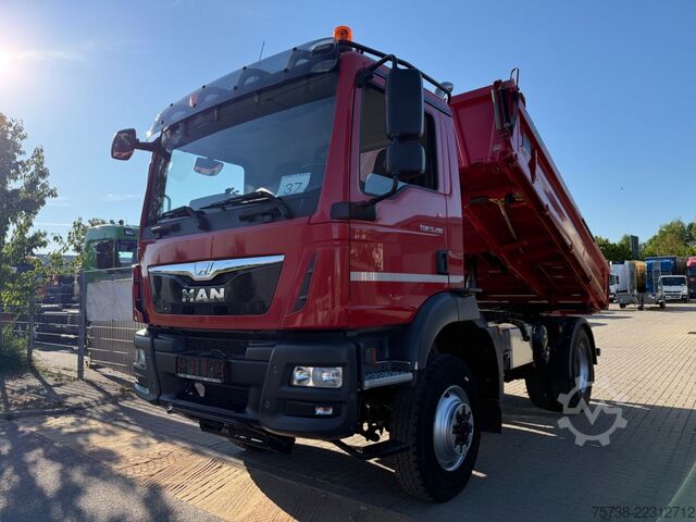 Tipper truck MAN TGM 13.290 BL 4X4/Meiller 3-Seiten-Kipper
