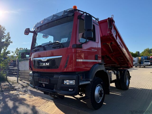 Three-sided tipper truck MAN TGM 13.290 BL 4X4/Meiller 3-Seiten-Kipper