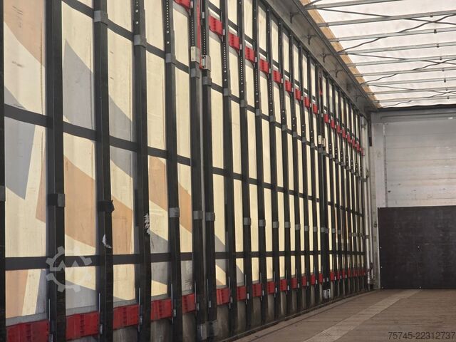 Beverage semitrailer KÖGEL SN 24 **GETRÄNKE*SAF*LIFT*SCHNELLADESYSTEM*