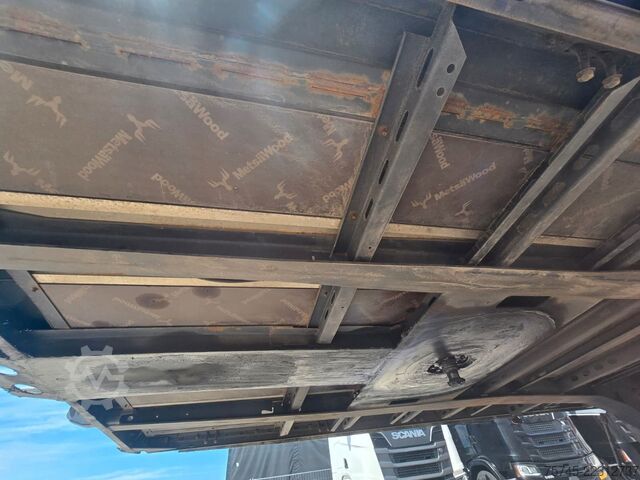 Beverage semitrailer KÖGEL SN 24 **GETRÄNKE*SAF*LIFT*SCHNELLADESYSTEM*