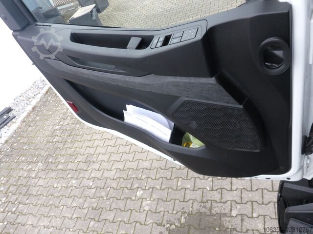 LKW-Fahrgestell IVECO T-Way AD410T54B 8X4 Radstand.4250mm Betonmischer