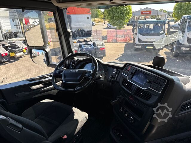 Standard tractor unit IVECO STRALIS X-WAY AS440X57TZ/P 6x4