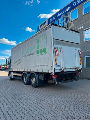 Truck chassis MAN TGS 26.400 6x2 Plane mit Hebebühne