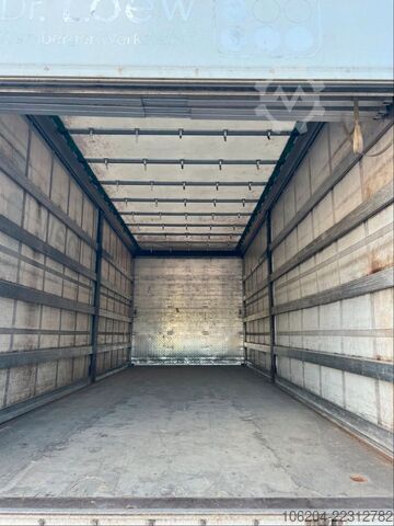 Truck chassis MAN TGS 26.400 6x2 Plane mit Hebebühne
