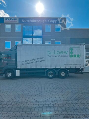 Truck chassis MAN TGS 26.400 6x2 Plane mit Hebebühne