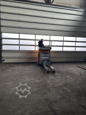 Vertikale Kommissionierer Still FXH-20 //Li-Ion