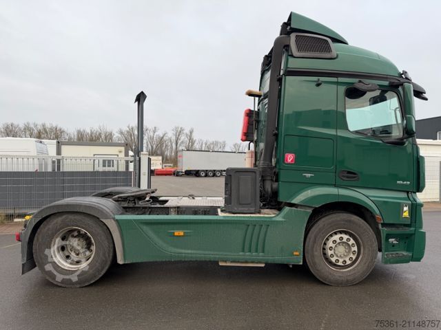 Standard tractor unit MERCEDES-BENZ Actros 1843 ADR  E6 Retarder
