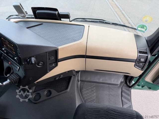 Standard tractor unit MERCEDES-BENZ Actros 1843 ADR  E6 Retarder