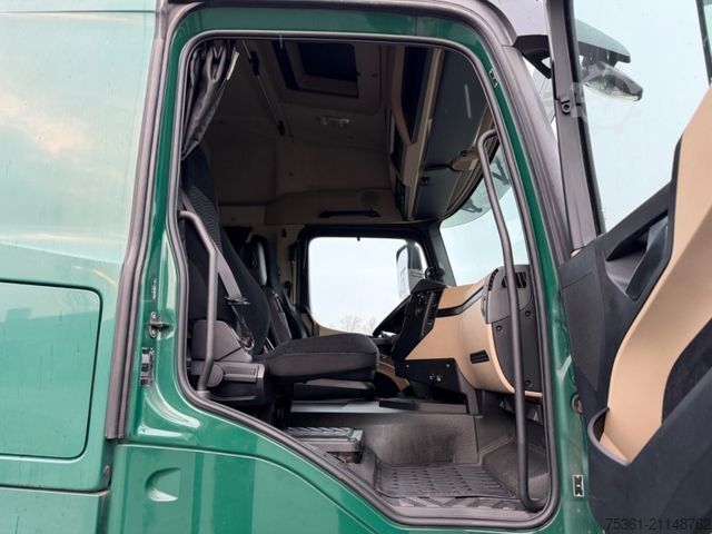 Standard tractor unit MERCEDES-BENZ Actros 1843 ADR  E6 Retarde