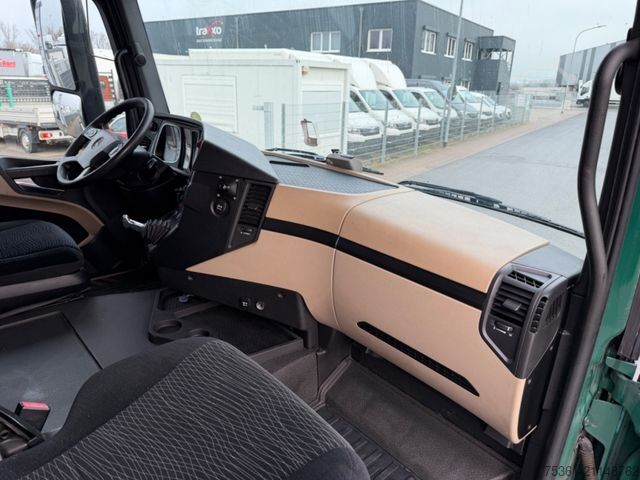 Standard tractor unit MERCEDES-BENZ Actros 1843 ADR  E6 Retarde