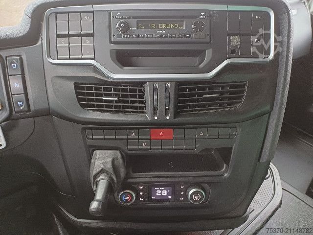 Standard tractor unit IVECO S-WAY AS440S51T/P