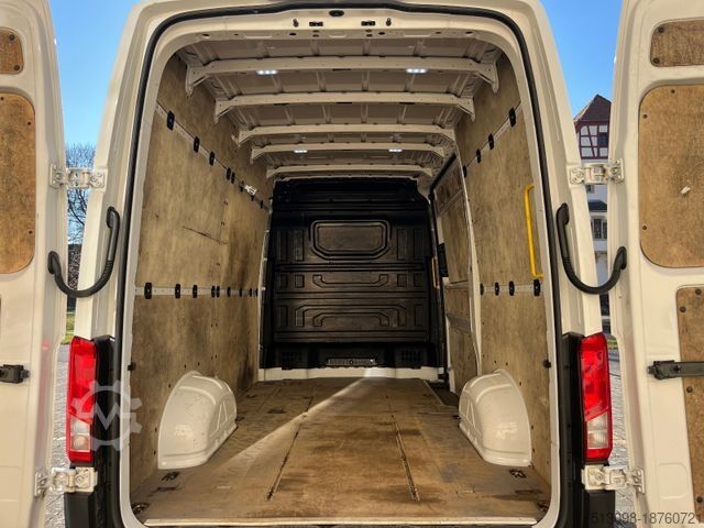 High top van VOLKSWAGEN CRAFTER KASTEN 2,0 TDI L3H3 AHK STANDHZG.