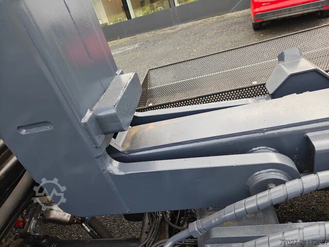 Hakenarmsystem MAN TGX 26.400 Container Hyvalift Crane HIAB 144