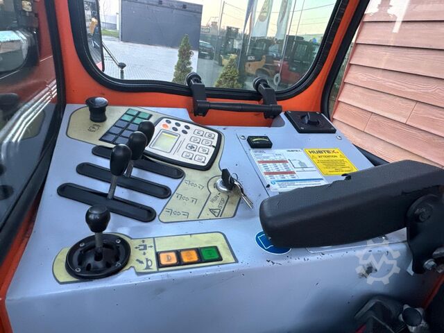 Vierwegestapler Hubtex DQ45/Only 3309 h/ Reach forks