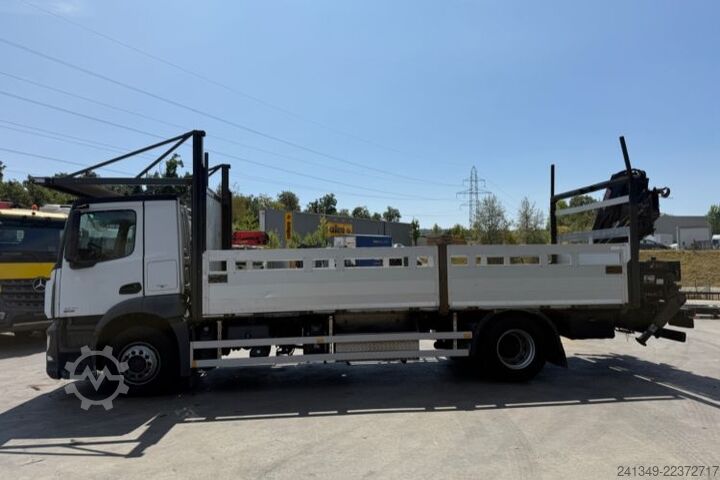 Autokran MERCEDES-BENZ Antos 1836 4x2 Hiab 122-4