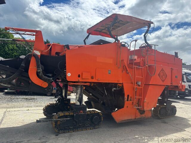 Asphaltmischanlage Bitelli SF 200 L / Aspfaltfräse 2 m