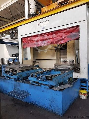 Universal machining center TOS KURIM FSQ 100