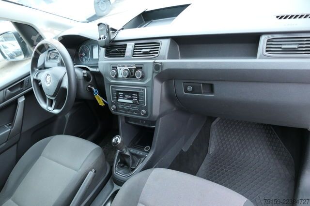 Panel van Volkswagen Caddy Maxi 2.0 TDI 4Motion 2-Sitzer Lang Klima Tempomat AHK Werkstatteinbauten COC