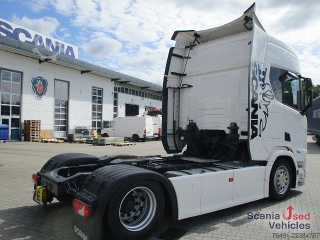Standard tractor unit Scania R 460 A4x2EB / Navi / Standklima