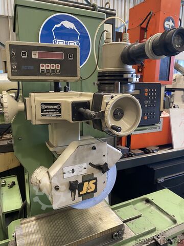 Surface grinding machine jones shipman 540L