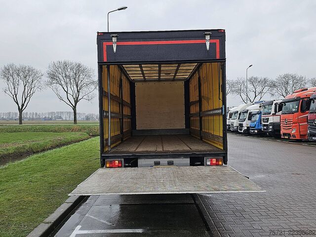 Sliding tarpaulin IVECO 120E22 EUROCARGO EEV TAILLIFT AIRCO