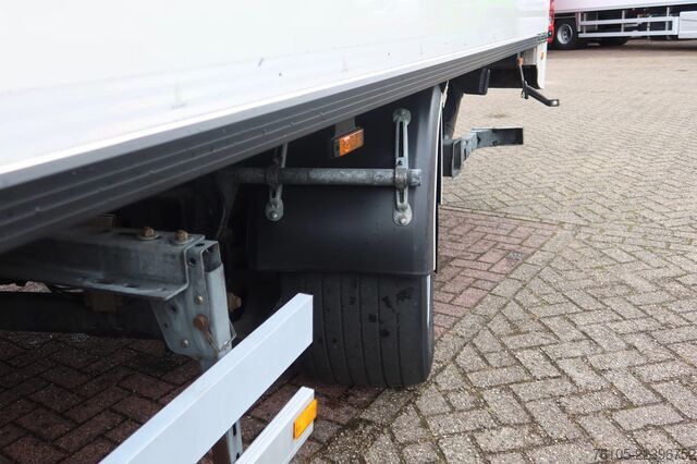 Standard tractor MAN TGM 15.290 Trekker + Heiwo city trailer geisole...