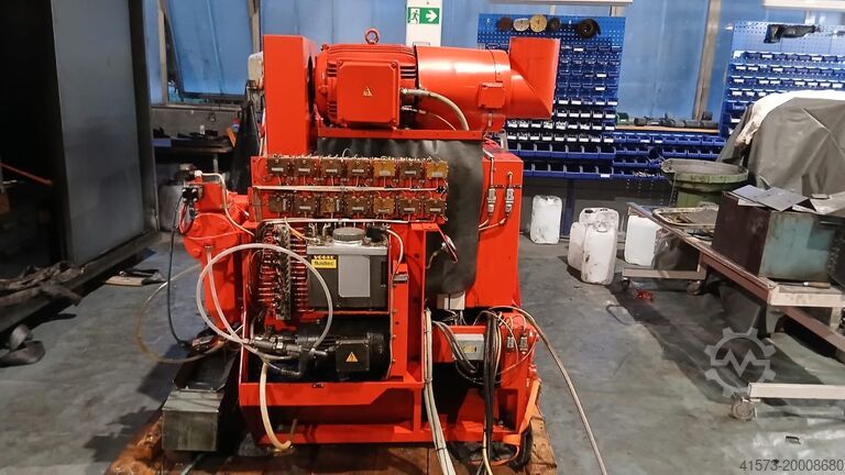 Rotating 3 - die header HILGELAND HC5-70A