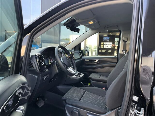 Passenger bus Mercedes-Benz Vito *8zitpl**Navi*360°cam*AHK 2,5t*Zetelverwar...