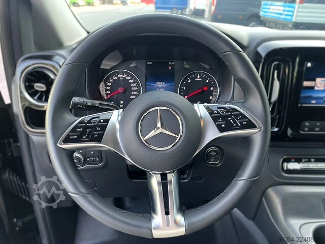 Passenger bus Mercedes-Benz Vito *8zitpl**Navi*360°cam*AHK 2,5t*Zetelverwar...