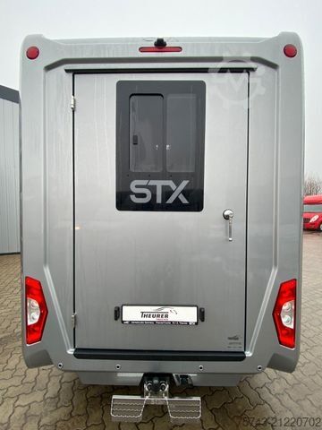 Viehtransporter RENAULT Master STX 3 Sitzer  Haras AUTOM. NEW MODEL 2025