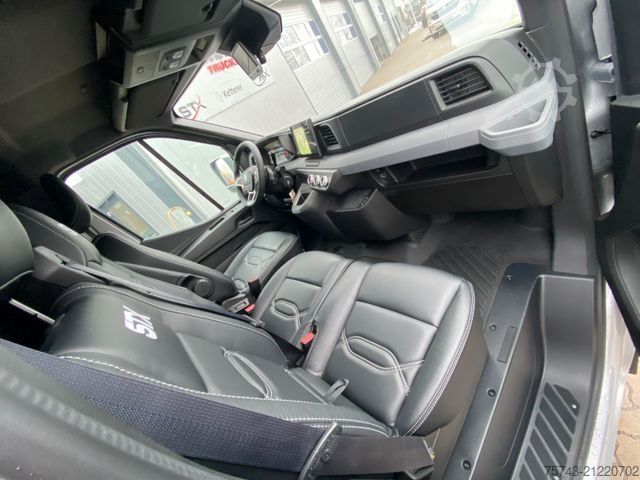 Viehtransporter RENAULT Master STX 3 Sitzer  Haras AUTOM. NEW MODEL 2025