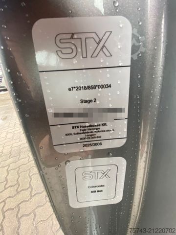 Viehtransporter RENAULT Master STX 3 Sitzer  Haras AUTOM. NEW MODEL 2025