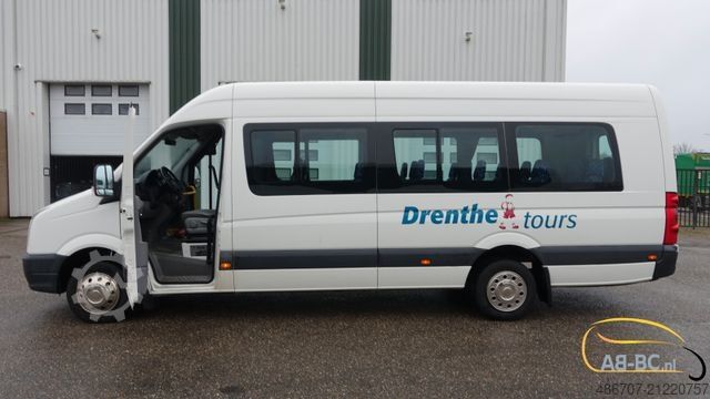 Minibus VOLKSWAGEN Crafter 2.5 TDI 23-Sitze