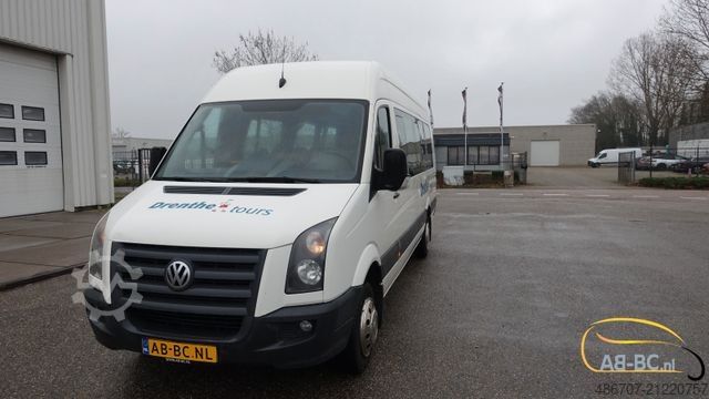 Minibus VOLKSWAGEN Crafter 2.5 TDI 23-Sitze