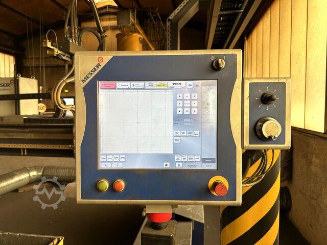 Laserschneidmaschine Messer MultiTherm 4000
