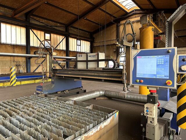 Laserschneidmaschine Messer MultiTherm 4000