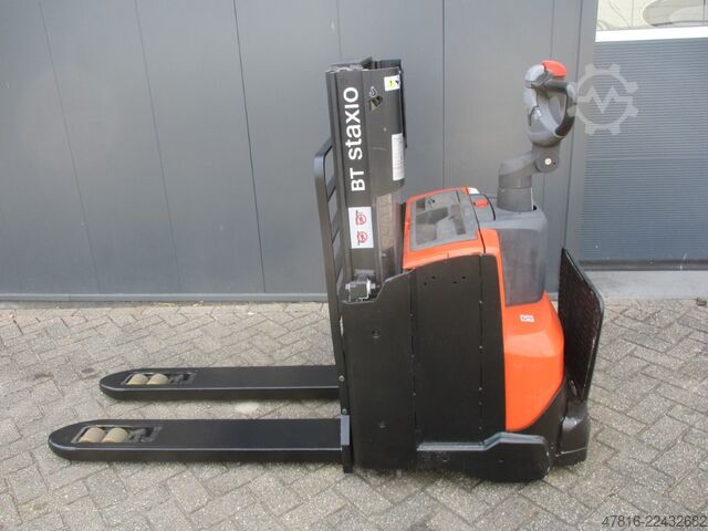 Hochhubwagen BT SWE200D