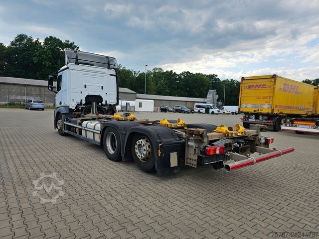 Wechselfahrgestell LKW MERCEDES-BENZ 2545 BDF Twistlook, Klima, Euro 6, 2 x AHK