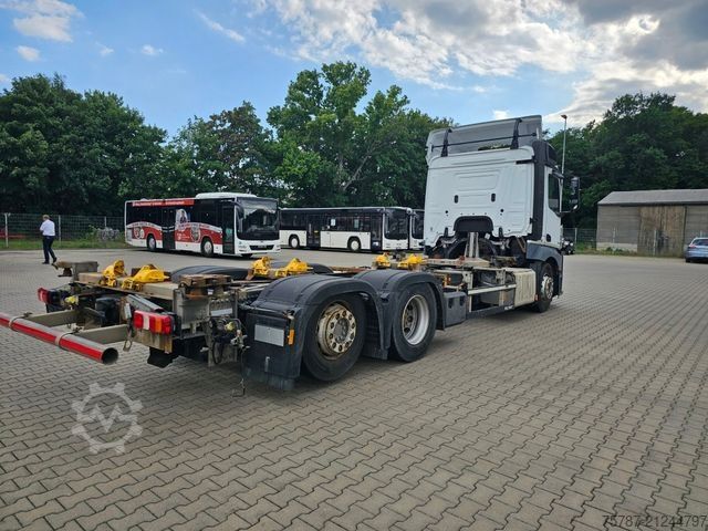 Wechselfahrgestell LKW MERCEDES-BENZ 2545 BDF Twistlook, Klima, Euro 6, 2 x AHK