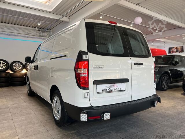 Panel van HYUNDAI H-1  2,5 CRDI Kastenwagen*Garantie*