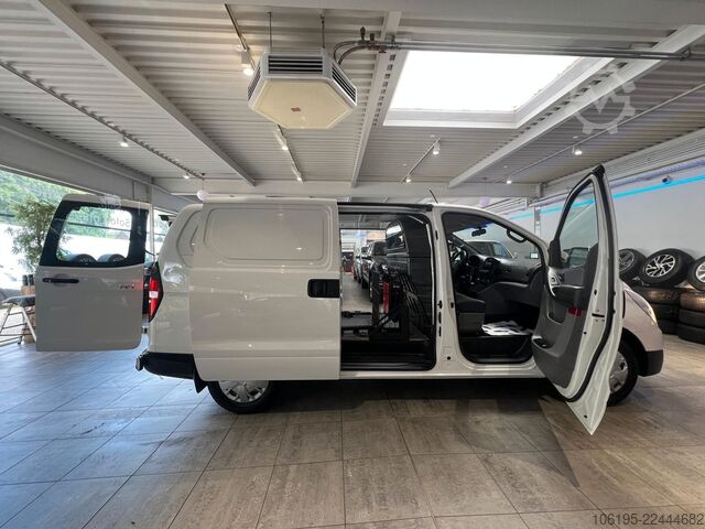 Panel van HYUNDAI H-1  2,5 CRDI Kastenwagen*Garantie*
