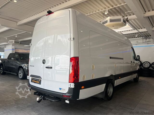 Refrigerator body van MERCEDES-BENZ Sprinter 519 CDI *Carrier Tief-Kühlwagen*-31C.*