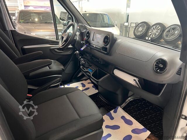 Refrigerator body van MERCEDES-BENZ Sprinter 519 CDI *Carrier Tief-Kühlwagen*-31C.*