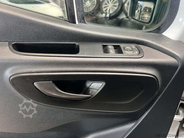 Refrigerator body van MERCEDES-BENZ Sprinter 519 CDI *Carrier Tief-Kühlwagen*-31C.*